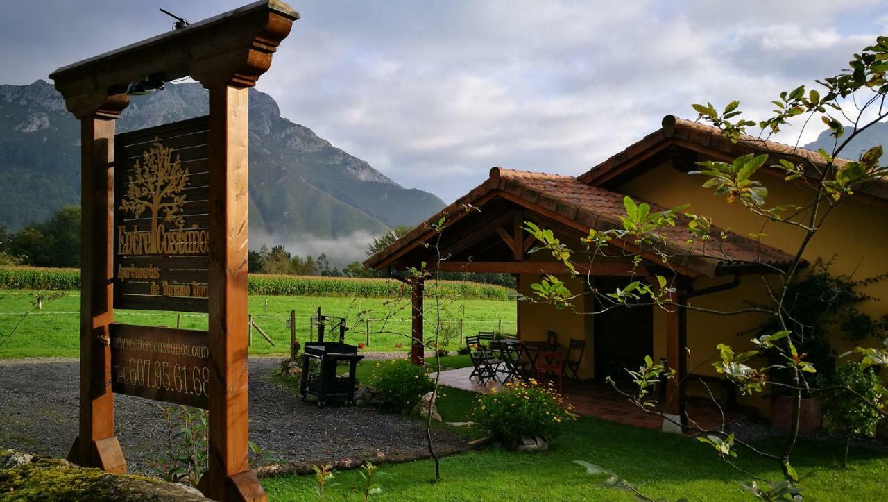 Casas Rurales Entrecastanos Onís Kültér fotó